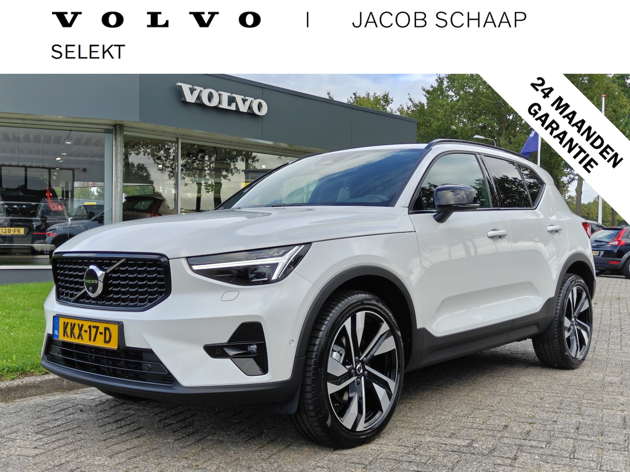 Volvo XC40 - B4 211PK Plus Dark | BLIS | Trekhaak | 360 | H&K | Pano | Carplay | Elektr. Stoelen | ACC - AutoWereld.nl