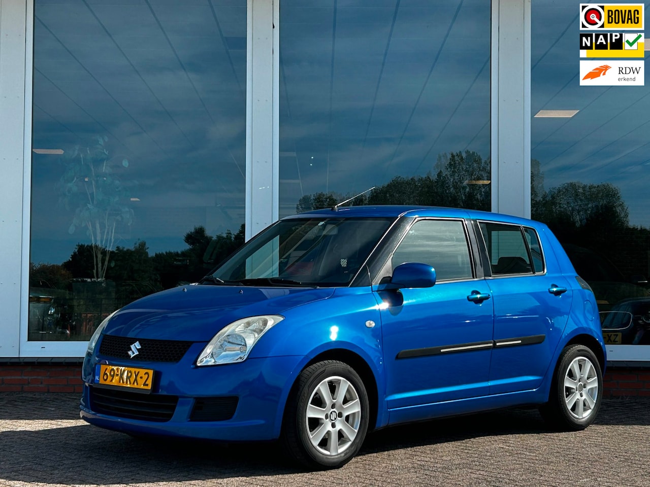 Suzuki Swift - 1.3 Xpression - 5-deurs - 1e eigenaar - Origineel NL - NAP - Airco - AutoWereld.nl