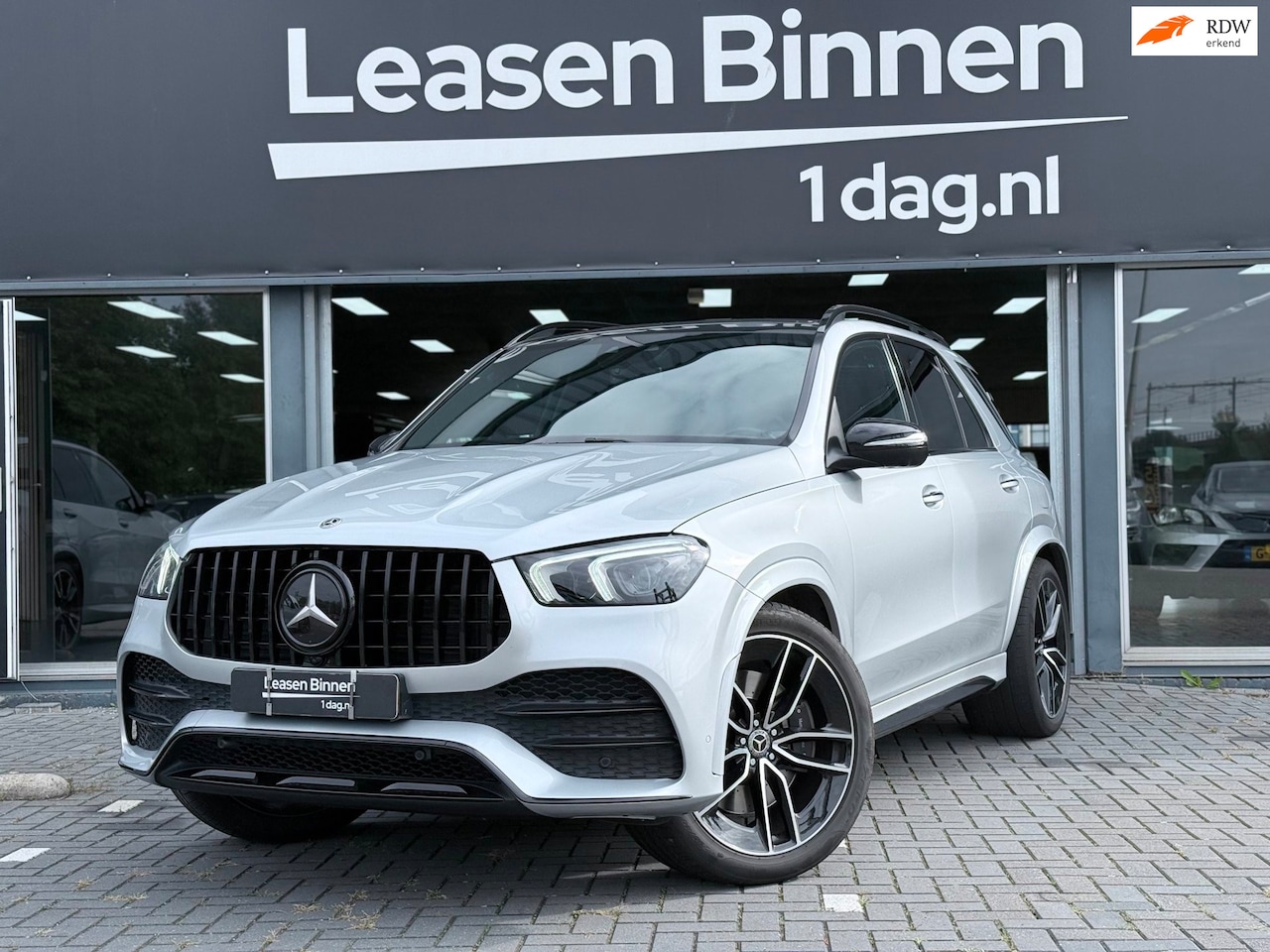 Mercedes-Benz AMG GLE - 350 e 4MATIC 53 Burmes|Pano|360|Sfeer|Blindspot| - AutoWereld.nl