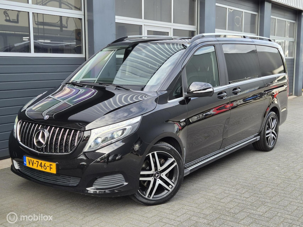 Mercedes-Benz V-klasse - 250 BlueTEC Lang DC Avantgarde | LED | CAMERA | PDC | 2X SCHUIFDEUR | - AutoWereld.nl