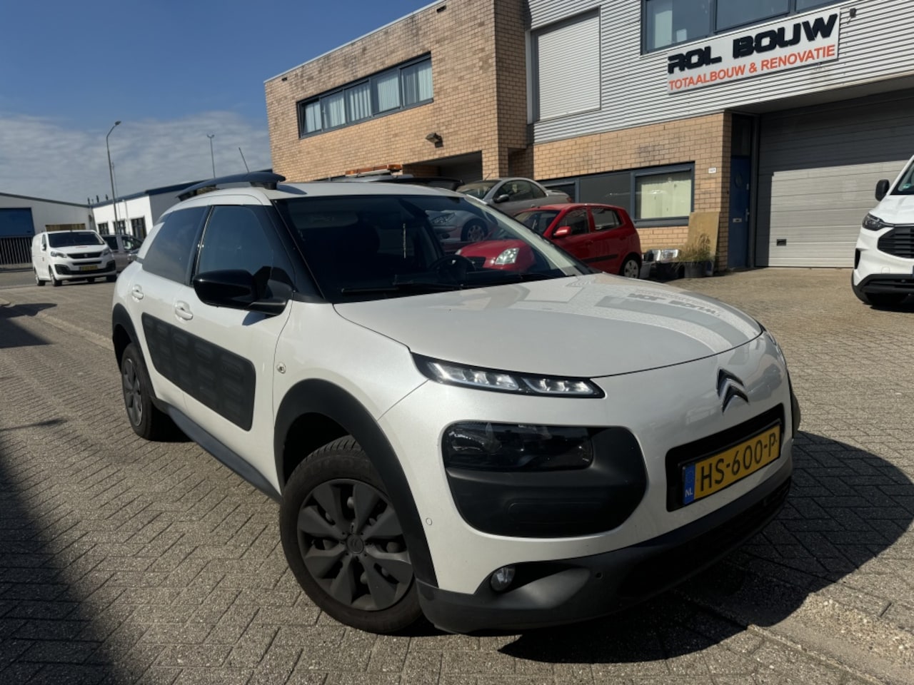 Citroën C4 Cactus - 1.6 HDI PANO NAVI LEER CAMERA FULL - AutoWereld.nl
