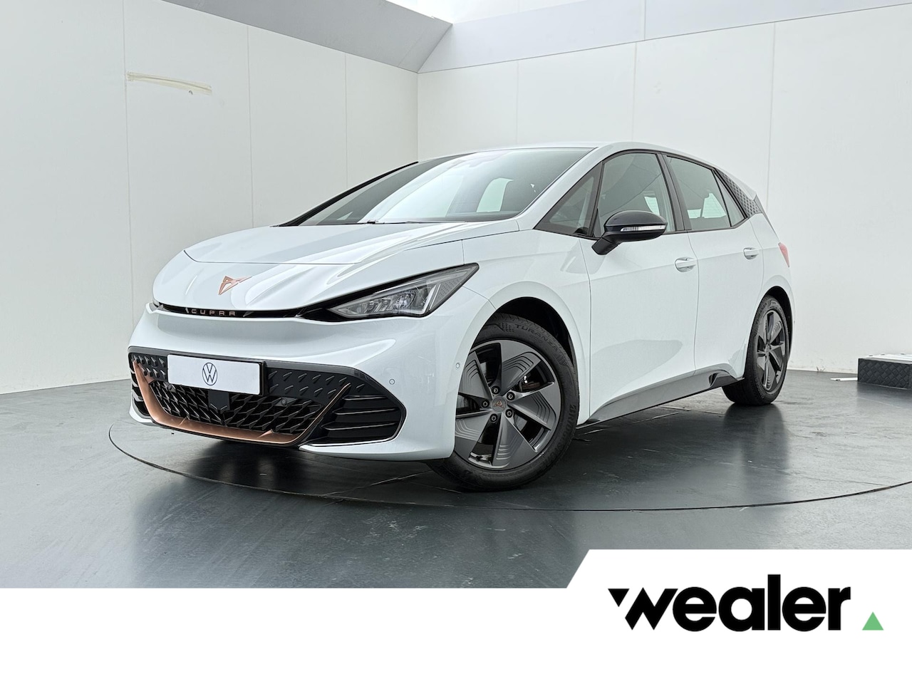 CUPRA Born - Business 62 kWh | 204 PK | SoH % | Adaptive Cruise Control | Achteruitrijcamera | Keyless - AutoWereld.nl