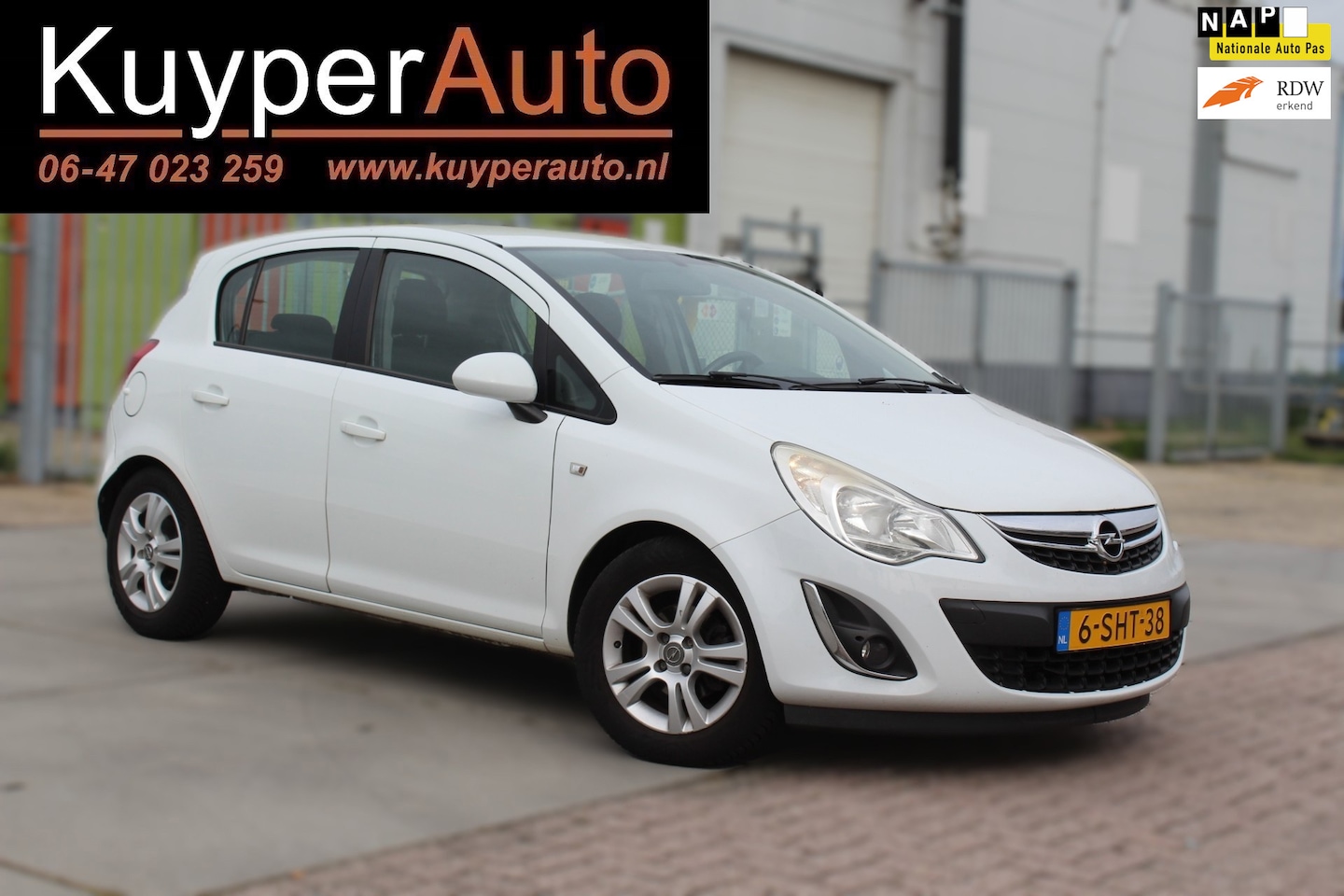 Opel Corsa - 1.3 CDTi EcoFlex S/S Design Edition AIRCO NAVI PARKEERSENSOREN CRUISE - AutoWereld.nl