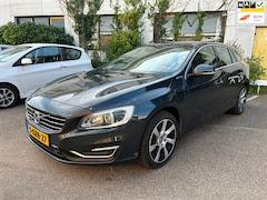 Volvo V60 - 2.4 D6 AWD Plug-In Hybrid Summum / Full options