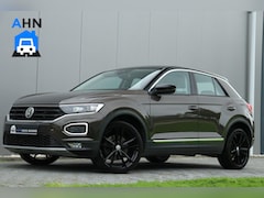 Volkswagen T-Roc - 1.5 TSI Style / 150PK / DSG / Navi / Camera / Virtual Cockpit / Trekhaak / 19"