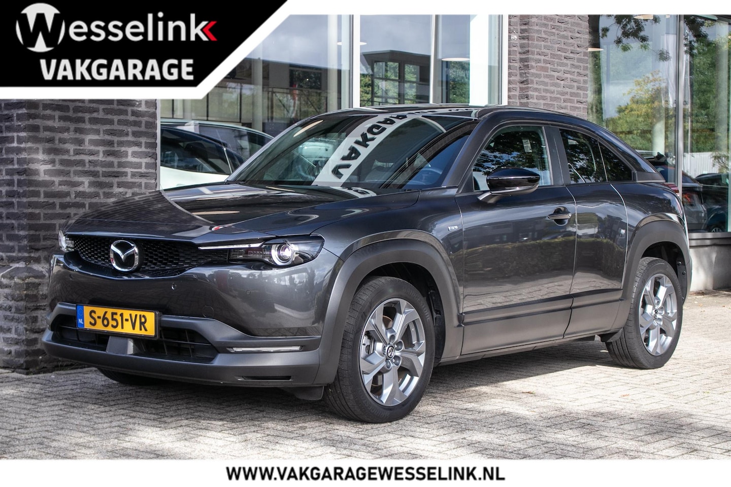 Mazda MX-30 - e-SkyActiv EV 145 Prime-line 36 kWh | SOH | Camera | Head up | - AutoWereld.nl