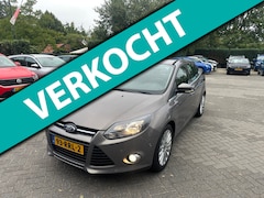 Ford Focus - 1.6 TI-VCT First Edition , pdc voor en achter , navigatie