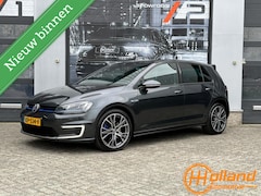 Volkswagen Golf - 1.4 TSI GTE Connected Series|PANO|LEER|SFEER|ABC|STOELV