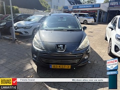 Peugeot 207 SW - 1.6 VTi XS Auto met een automaat en panorama dak en digitale airco en cruise controle