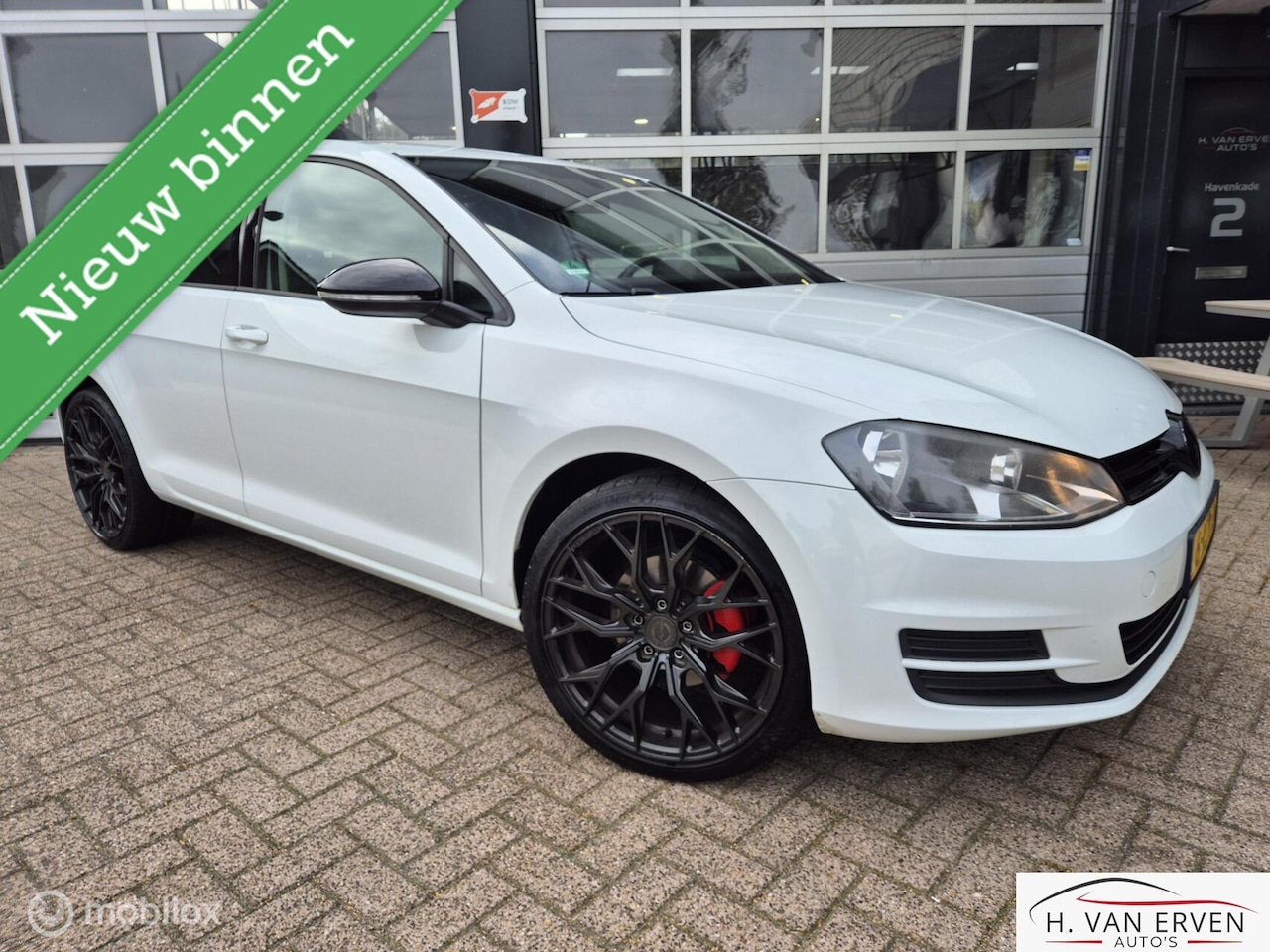 Volkswagen Golf - 1.2 TSI Highline NAVI 19" AUTOMAAT - AutoWereld.nl