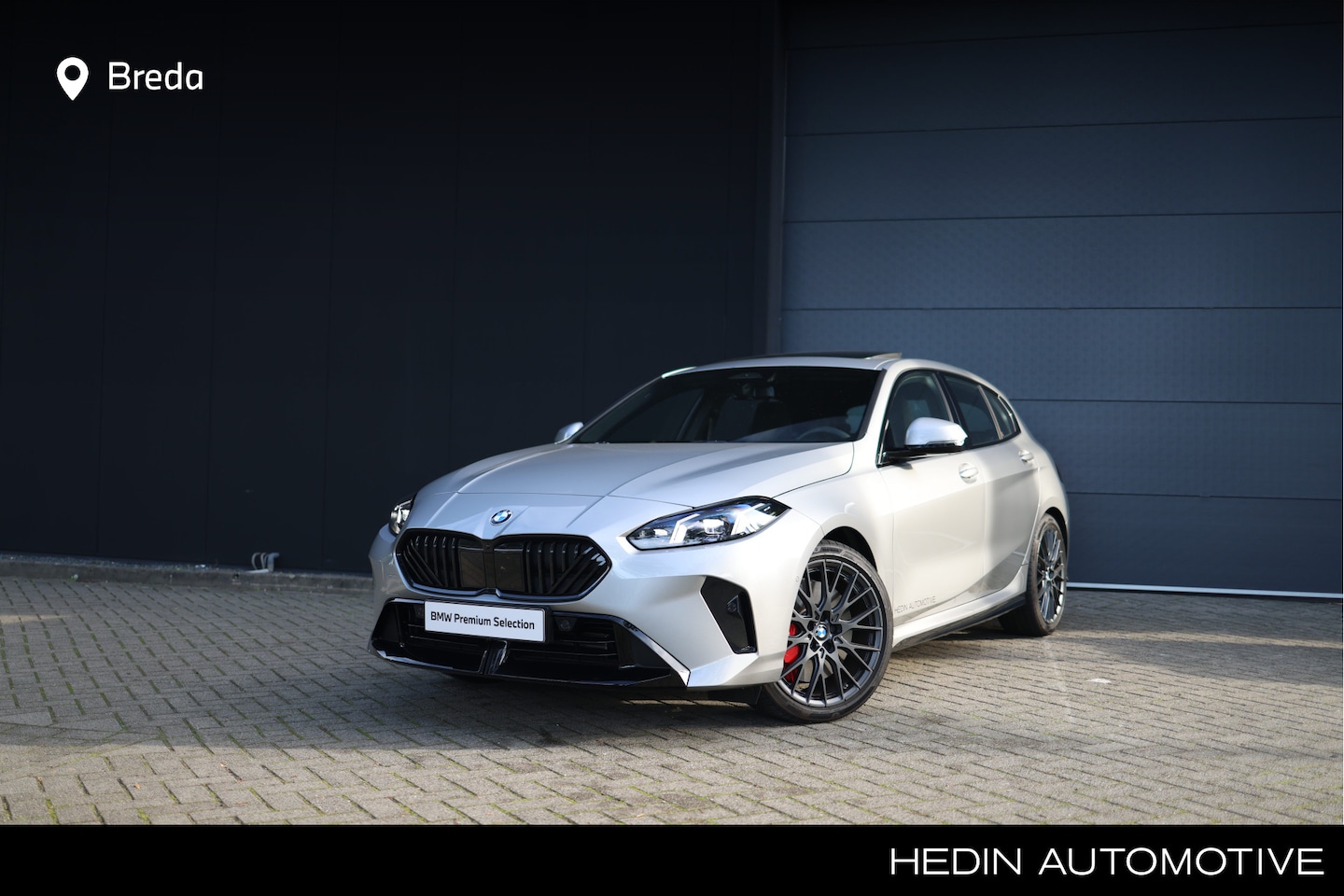 BMW 1-serie - 120 M Sport Design Edition | Achteruitrijcamera | Comfort Access | Glazen panoramadak | Ha - AutoWereld.nl