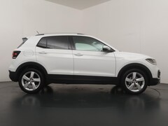 Volkswagen T-Cross - 1.0 TSI Style - Automaat - Navigatie - Adaptief Cruise Control - Climate Controle
