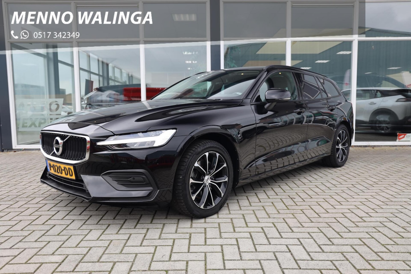 Volvo V60 - 2.0 B3 Momentum Advantage|Automaat|Trekhaak|Applecarplay/android auto|Camera|Cruise contro - AutoWereld.nl