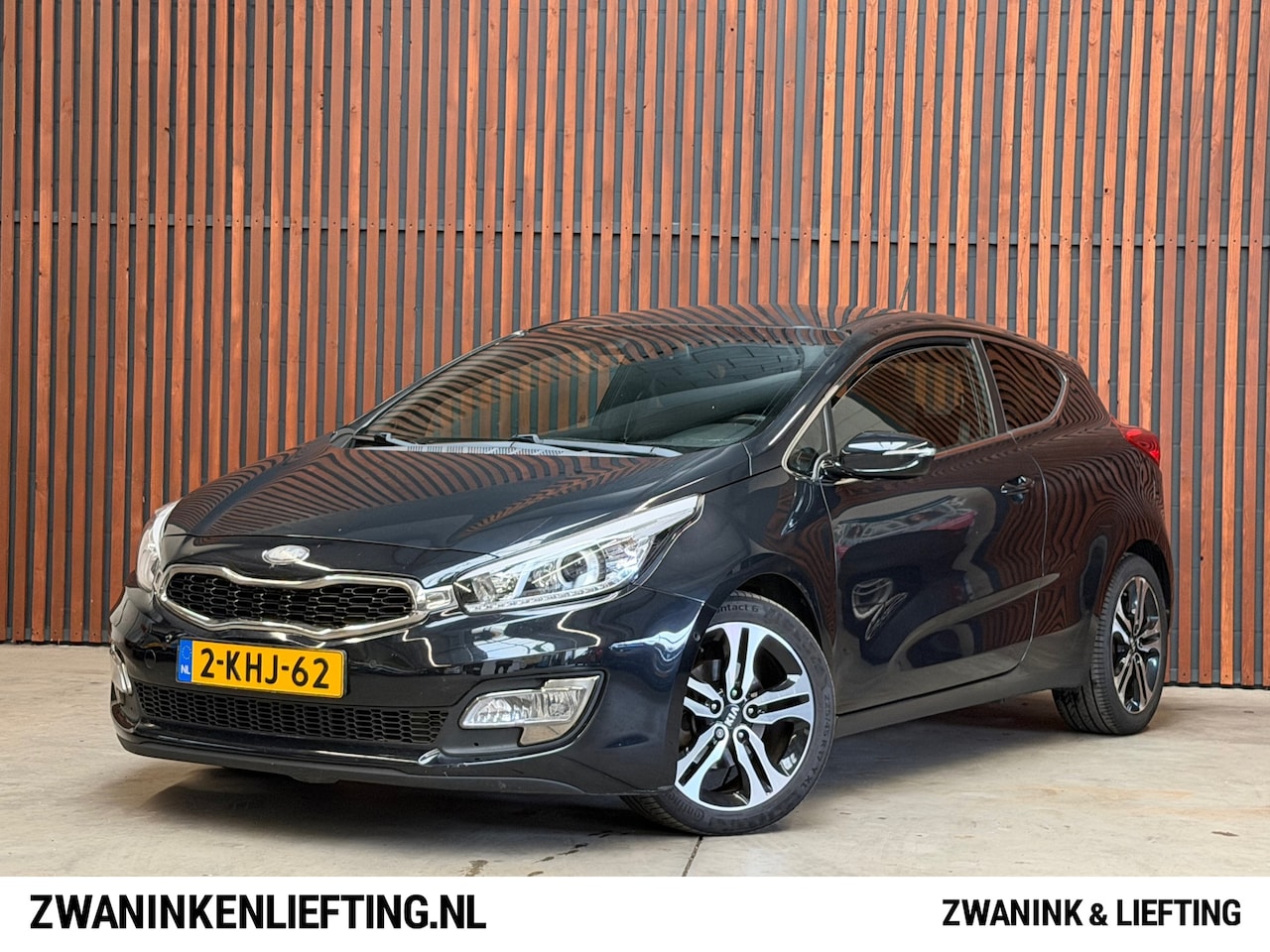 Kia Pro cee'd - 1.6 GDI Super Pack Navi-Pdc v+a-Camera-Clima-Cruise-NL-Auto-NAP - AutoWereld.nl