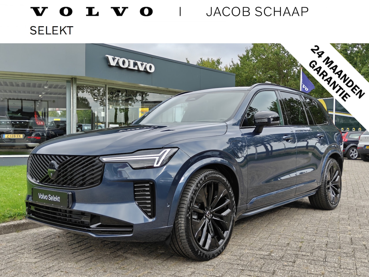 Volvo XC90 - T8 405PK AWD Ultra Black Edition Plug-in hybrid | BLIS | Luchtvering | Trekhaak | B&W | El - AutoWereld.nl