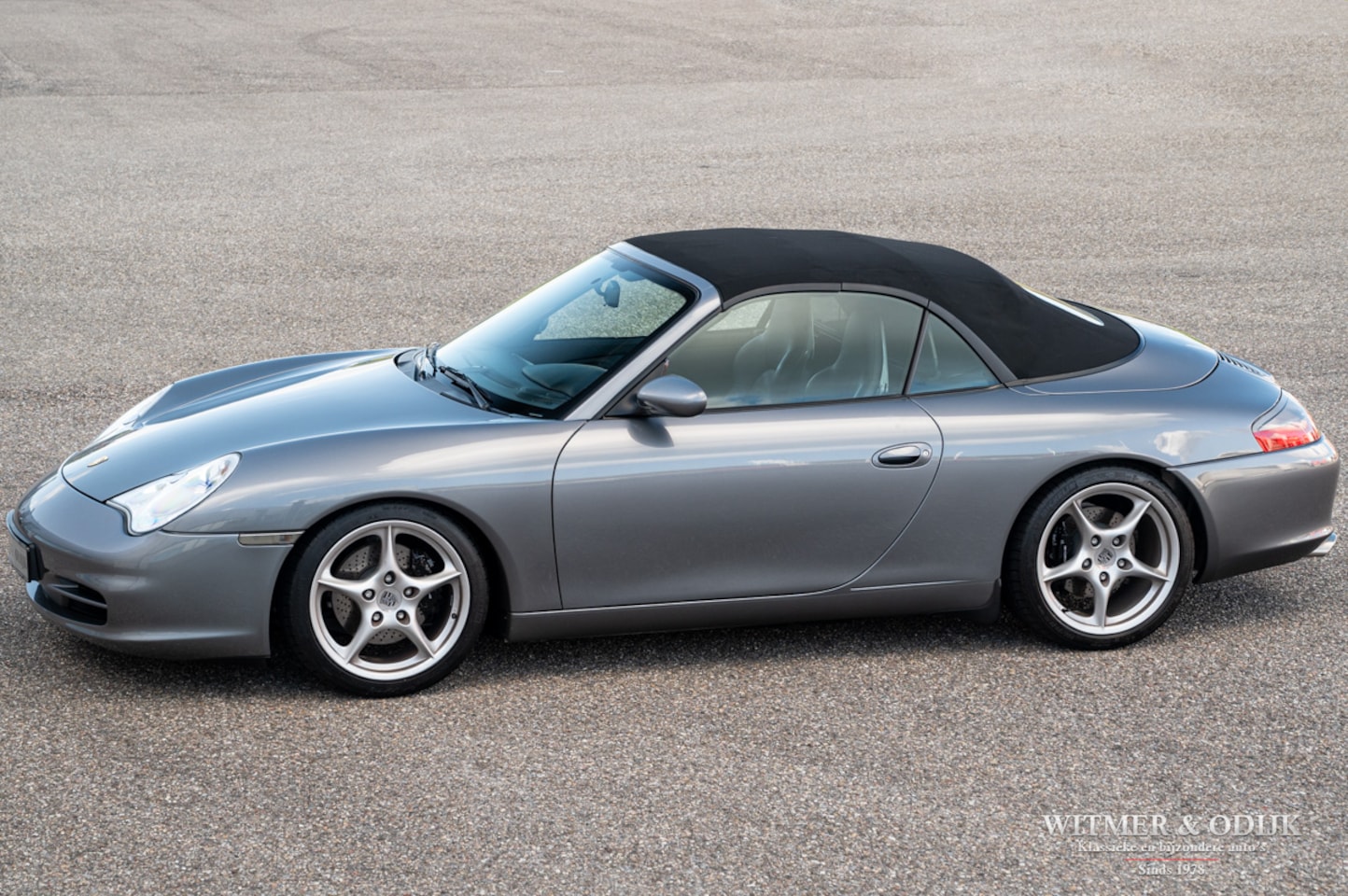Porsche 911 Cabrio - 3.6 Carrera 85.000km, handgeschakeld - AutoWereld.nl