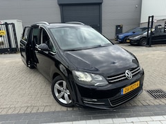 Volkswagen Sharan - 2.0 TDI High Xenon 7P 6Bak Dyn Alcan Full