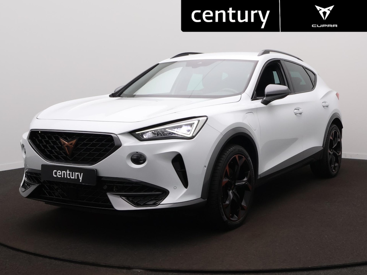 CUPRA Formentor - 1.4 e-Hybrid Performance | Camera | ACC | Navi | Elek. kofferbakklep | - AutoWereld.nl