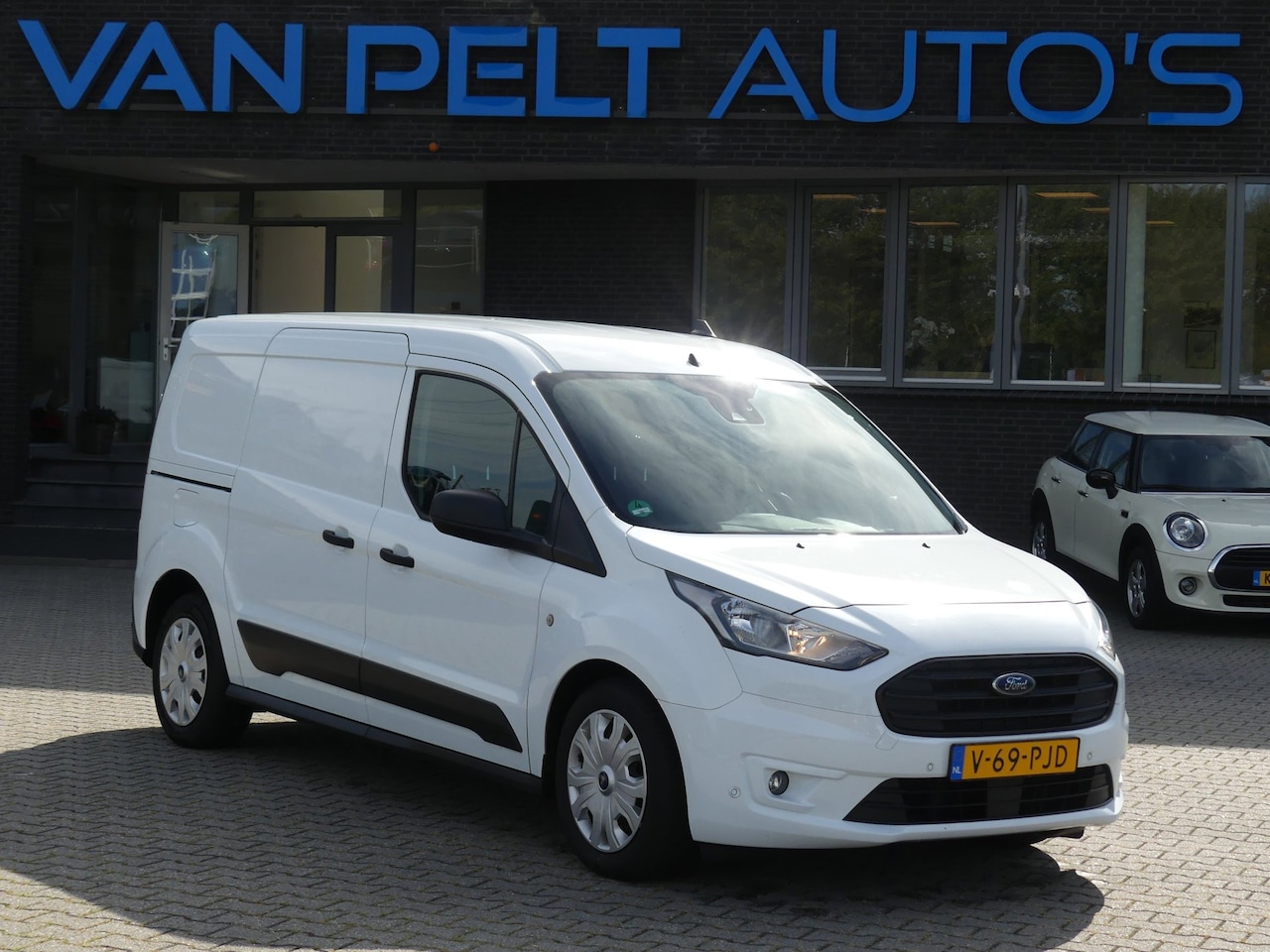 Ford Transit Connect - 1.5 EcoBlue 120PK L2 Trend / Carplay - AutoWereld.nl