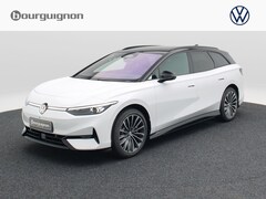 Volkswagen ID.7 - Limited Edition Plus 77 kWh 286 PK | Trekhaak | 20 Inch | 360 Camera | Head-Up Display | E