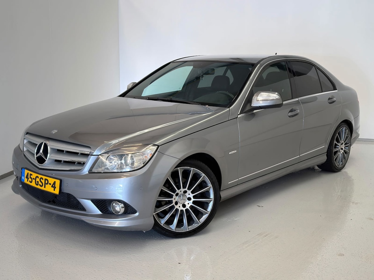 Mercedes-Benz C-klasse - 220 CDI Avantgarde / NL-auto / Trekhaak / AMG - AutoWereld.nl