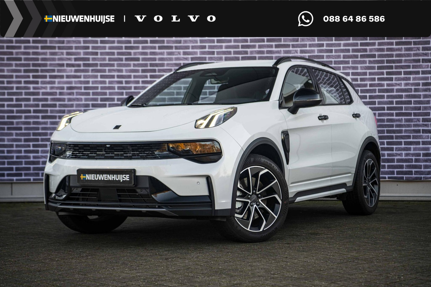 Lynk & Co 01 - Plug-in Hybrid 1.5 Core | GRATIS TREKHAAK | Nieuw Model | Achteruitrijcamera | Parkeersens - AutoWereld.nl