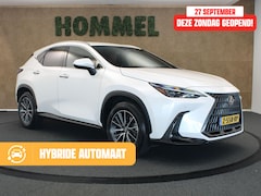 Lexus NX - 350h AWD Luxury Line - ALARM KLASSE 3 - PARKEER SENSOREN VOOR EN ACHTER - DODEHOEK DETECTI