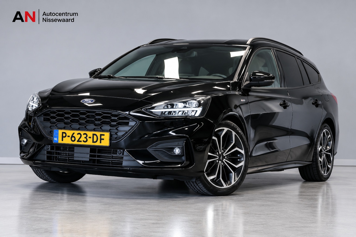Ford Focus Wagon - 1.5 EcoBoost ST Line |AUT|Stoel-Stuur verwarm|Carplay - AutoWereld.nl