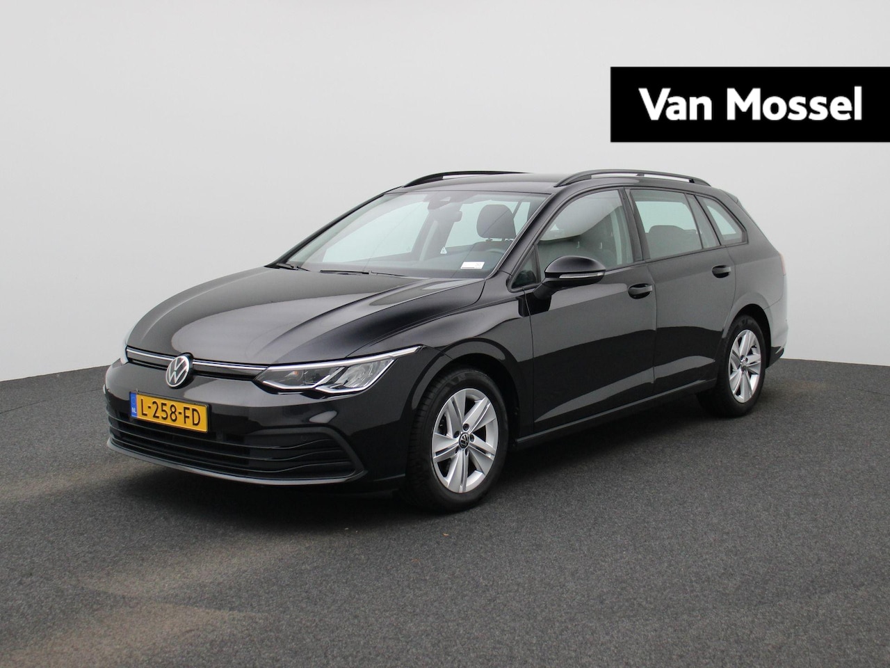 Volkswagen Golf Variant - 1.0 TSI Life 1.0 TSI Life - AutoWereld.nl
