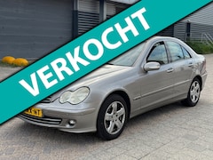 Mercedes-Benz C-klasse - 180 K. Elegance automaat