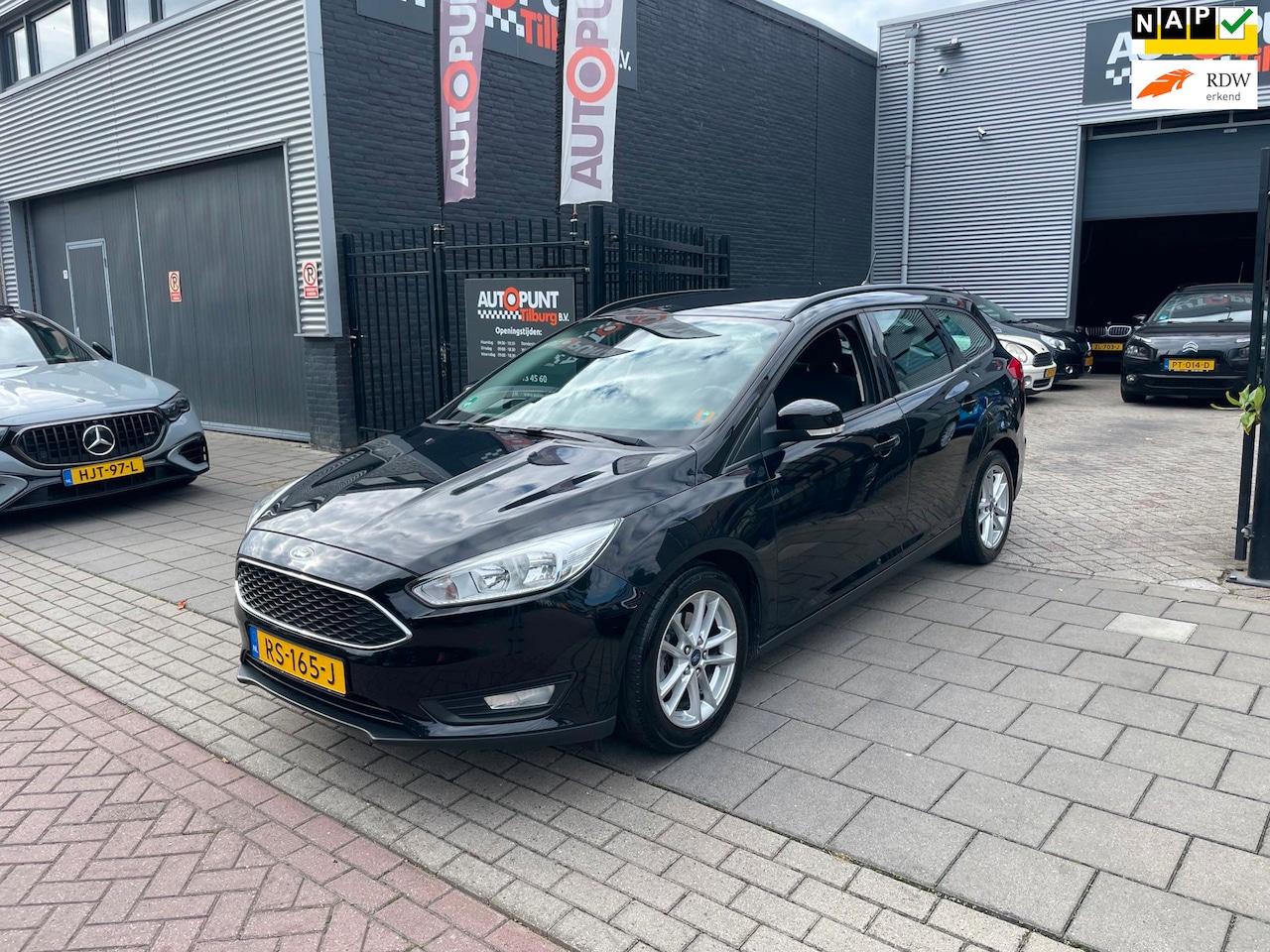 Ford Focus Wagon - 1.0 Lease Edition 1e Eigenaar! Trekhaak Airco NAP APK - AutoWereld.nl