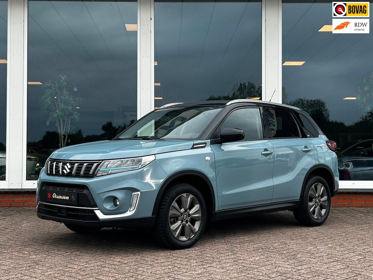 Suzuki Vitara - 1.4 Boosterjet Select Smart Hybrid AUT. - Navi - Camera - LM - Trekhaak - AutoWereld.nl