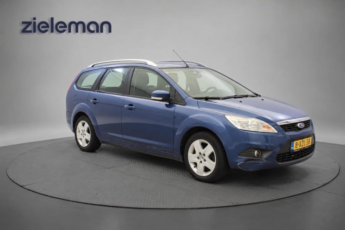 Ford Focus Wagon - 1.6 Comfort - Cruise, Clima, Trekhaak - AutoWereld.nl