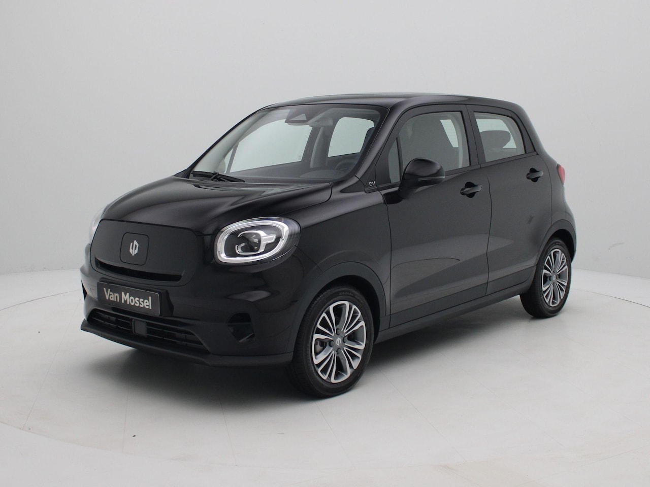 Leapmotor T03 - Design 37.3 kWh | VOORRAAD VOORDEEL | PANORAMA DAK | NAVIGATIE | ADAPTIVE CRUISE CONTROL | - AutoWereld.nl