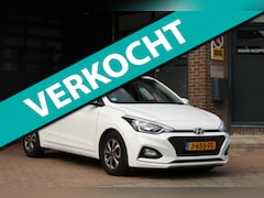 Hyundai i20 - 1.0 T-GDi ComfortPlusLine Navigator // Carplay // Camera // Trekhaak