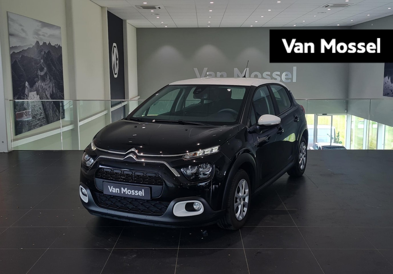 Citroën C3 - 1.2 You | Stoelverwarming! | Navigatie | Apple Carplay/Android Auto - AutoWereld.nl
