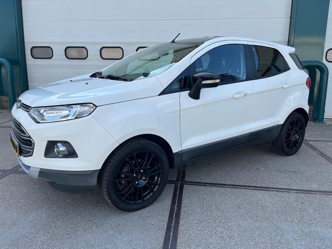 Ford EcoSport - 1.0 EcoBoost Titanium 1.0 EcoBoost Titanium - AutoWereld.nl