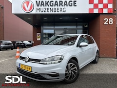 Volkswagen Golf - 1.0 TSI Comfortline Business // LED // NAVI + CARPLAY // ADAPTIVE CRUISE // CLIMA // PDC /