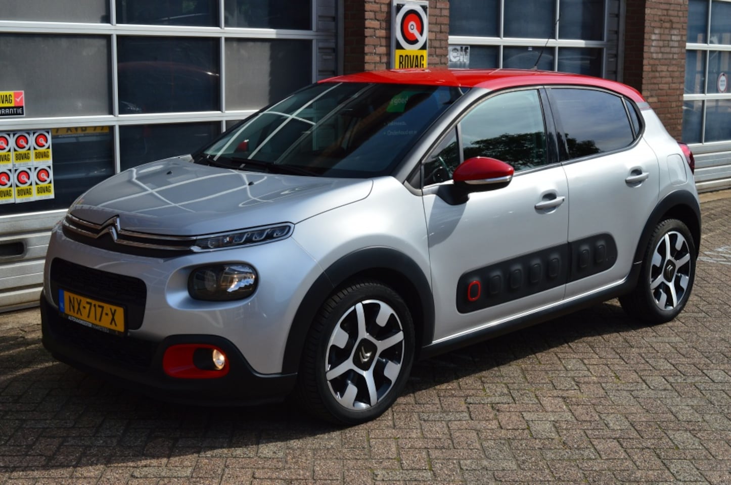 Citroën C3 - 1.6 BlueHDi Shine 1.6 BlueHDi Shine, Camera, Airco, Cruise controle - AutoWereld.nl