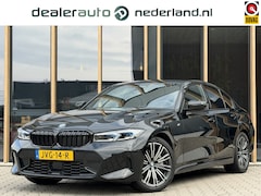 BMW 3-serie - 330i xDrive M-sport | 360 Camera | Keyless | Sfeerverlichting |