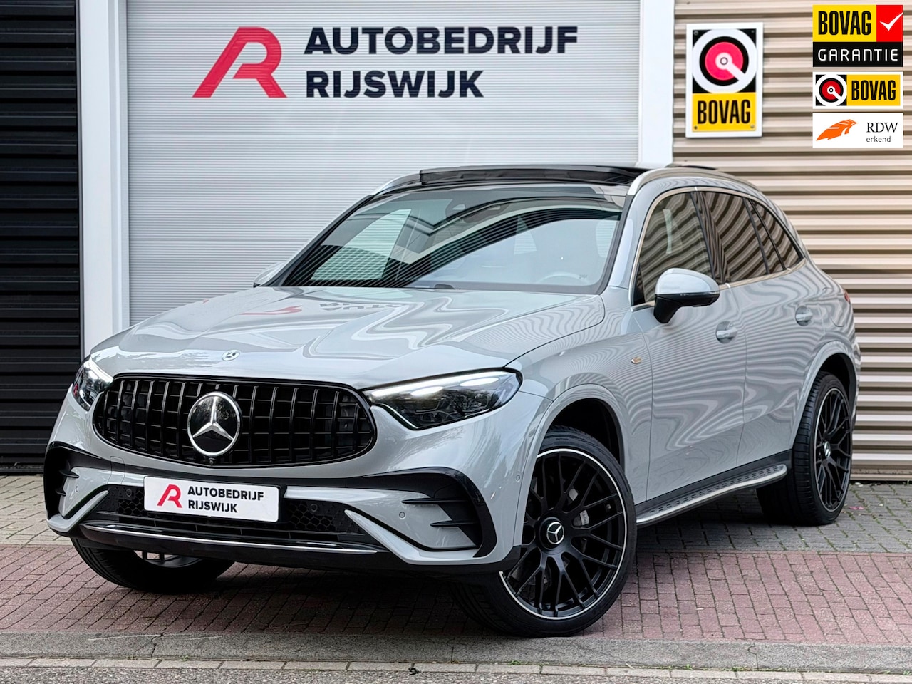 Mercedes-Benz GLC-klasse - 300e 4MATIC AMG 63 S Pano/Memory/360 - AutoWereld.nl