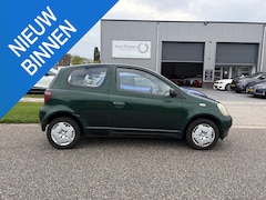 Toyota Yaris - 1.3-16V VVT-i Luna