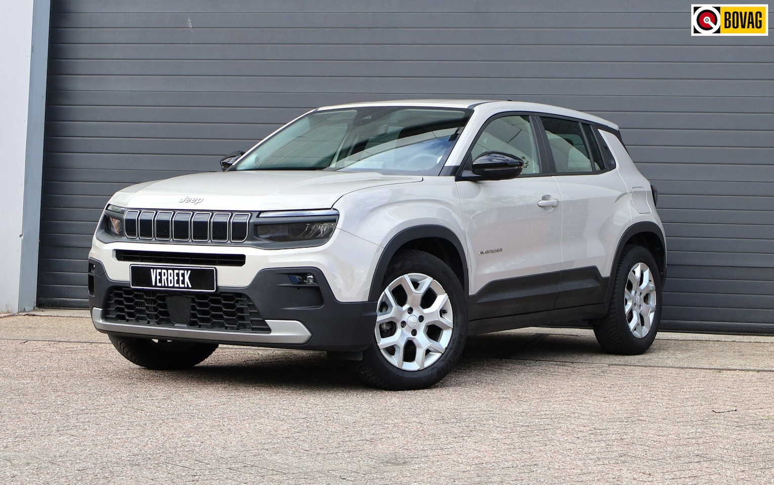 Jeep Avenger - 1.2 Longitude Led/Navi/Camera/Cruise/JBL/Carplay - AutoWereld.nl
