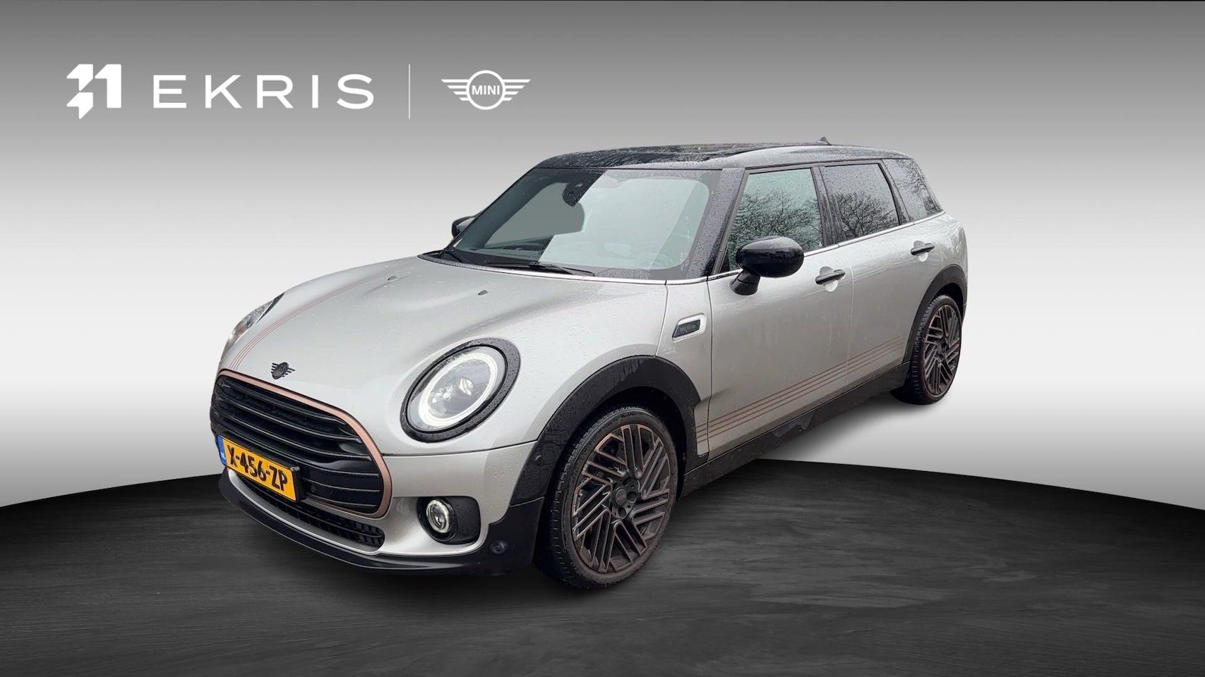 MINI Clubman - Cooper Final Edition | Premium Plus Pakket | Stuurwielrand verwarmd | Glazen panoramadak | - AutoWereld.nl