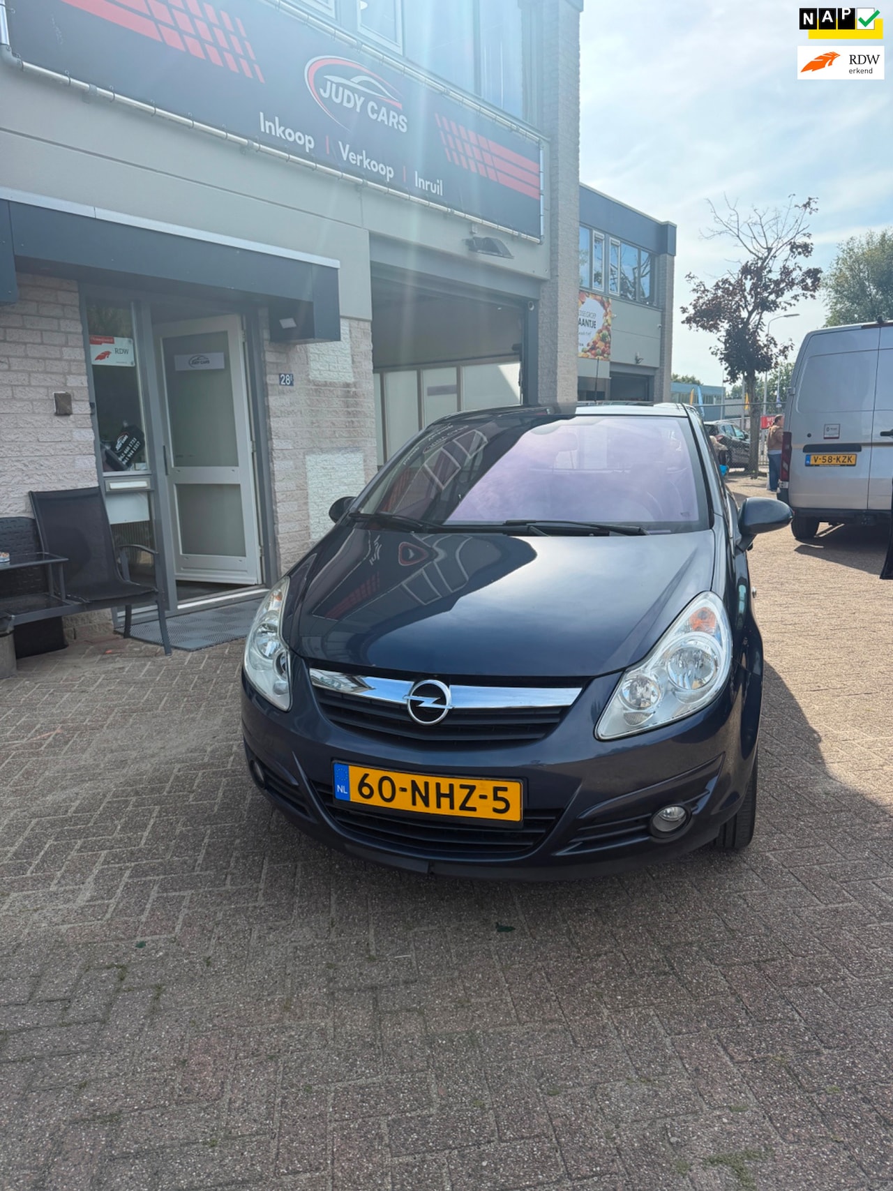 Opel Corsa - 1.4-16V Cosmo 1.4-16V Cosmo - AutoWereld.nl