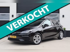 Opel Astra - 1.2 110pk Edition - 1e eigenaar - Navigatie - Lichtmetalen velgen - LED - NL Auto - Achter