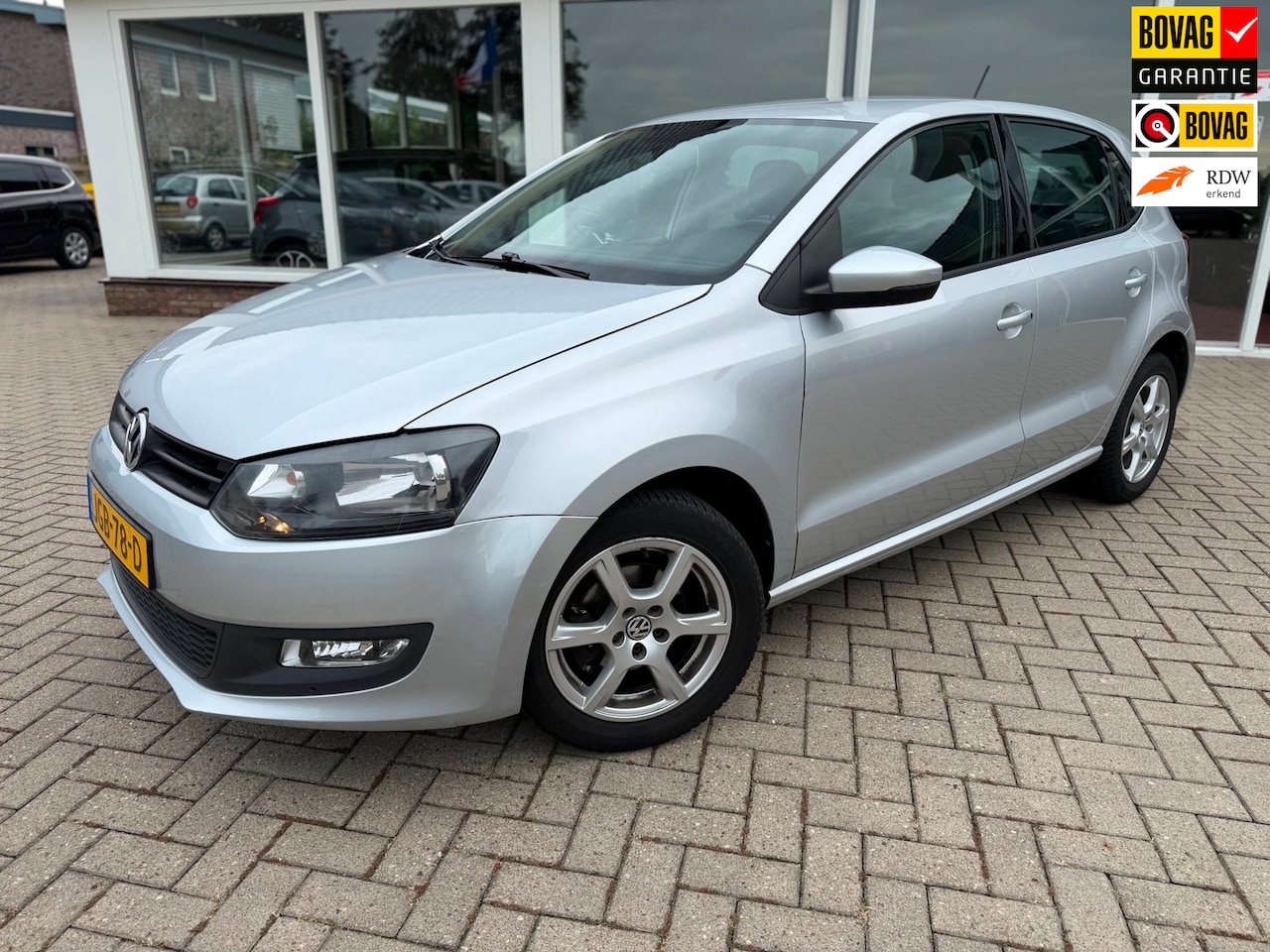 Volkswagen Polo - 1.2 Easyline/ Airco/ nieuw remblokken/ nieuw banden/ Beurt - AutoWereld.nl