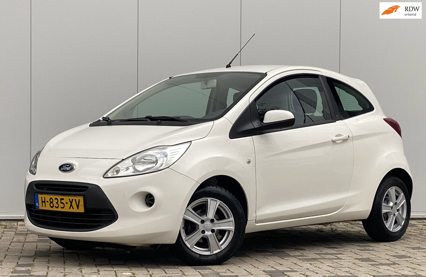 Ford Ka - 1.2 Champions Edition start/stop Airco - AutoWereld.nl