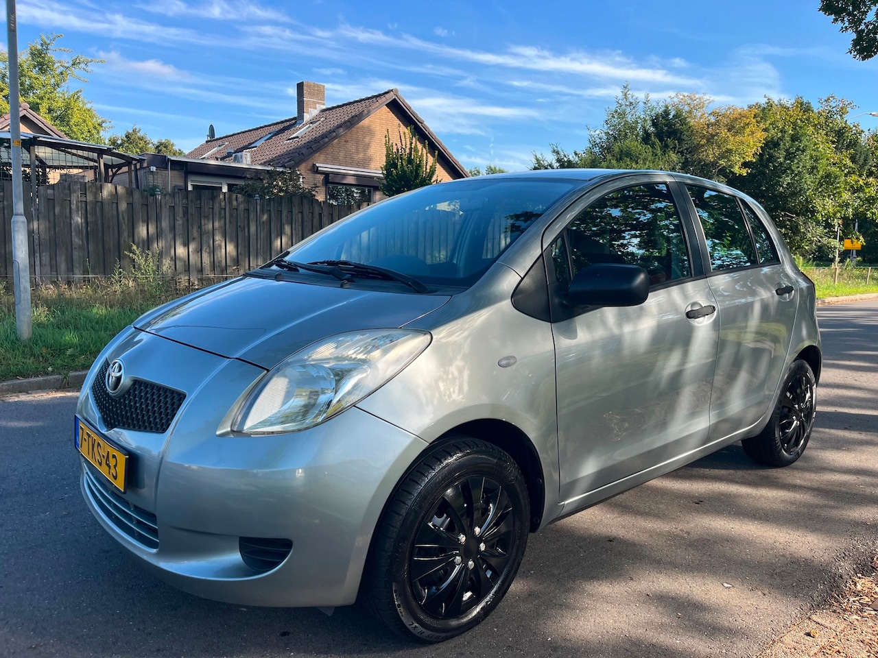 Toyota Yaris - 1.0 VVTi Idols 2008 AIRCO APK NIEUW! - AutoWereld.nl