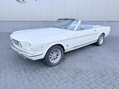 Ford Mustang Convertible